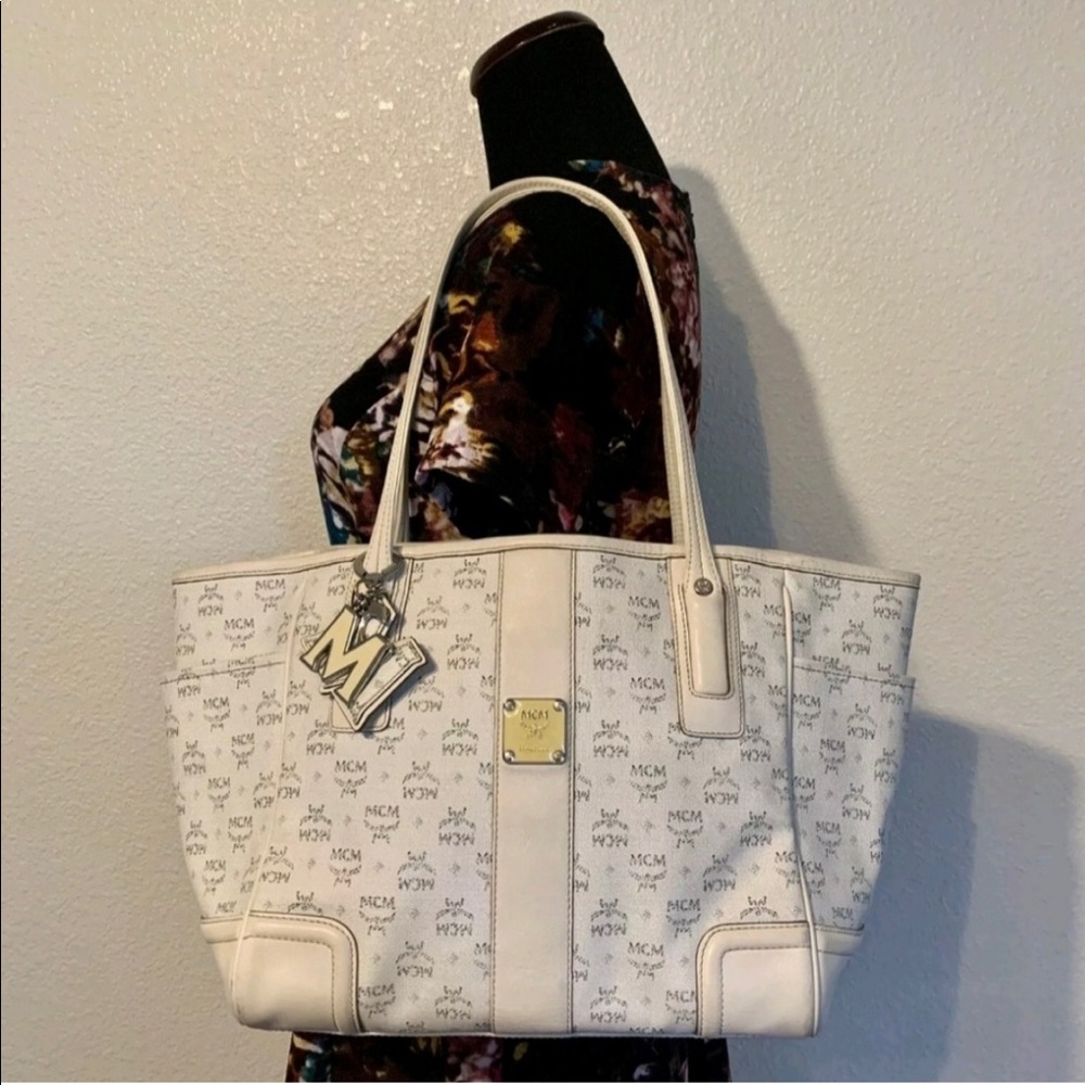 MCM  authentic white shoulder bag   (tote)see pics